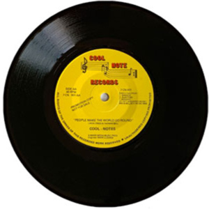 The Cool-Notes – It’s Not Unusual   b/w  People Make The World Go ’Round (7″ Vinyl)